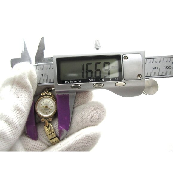 Women LeGant Hand Wind Mechanical  Analog 16mm Round Watch (H905) - Picture 3 of 11